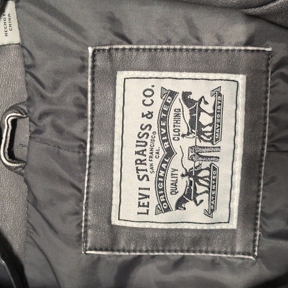 Levi's Women's Oversized Faux Leather Moto Jacket, Size 3X, Gray, NWT, Bikercore - Picture 2 of 7